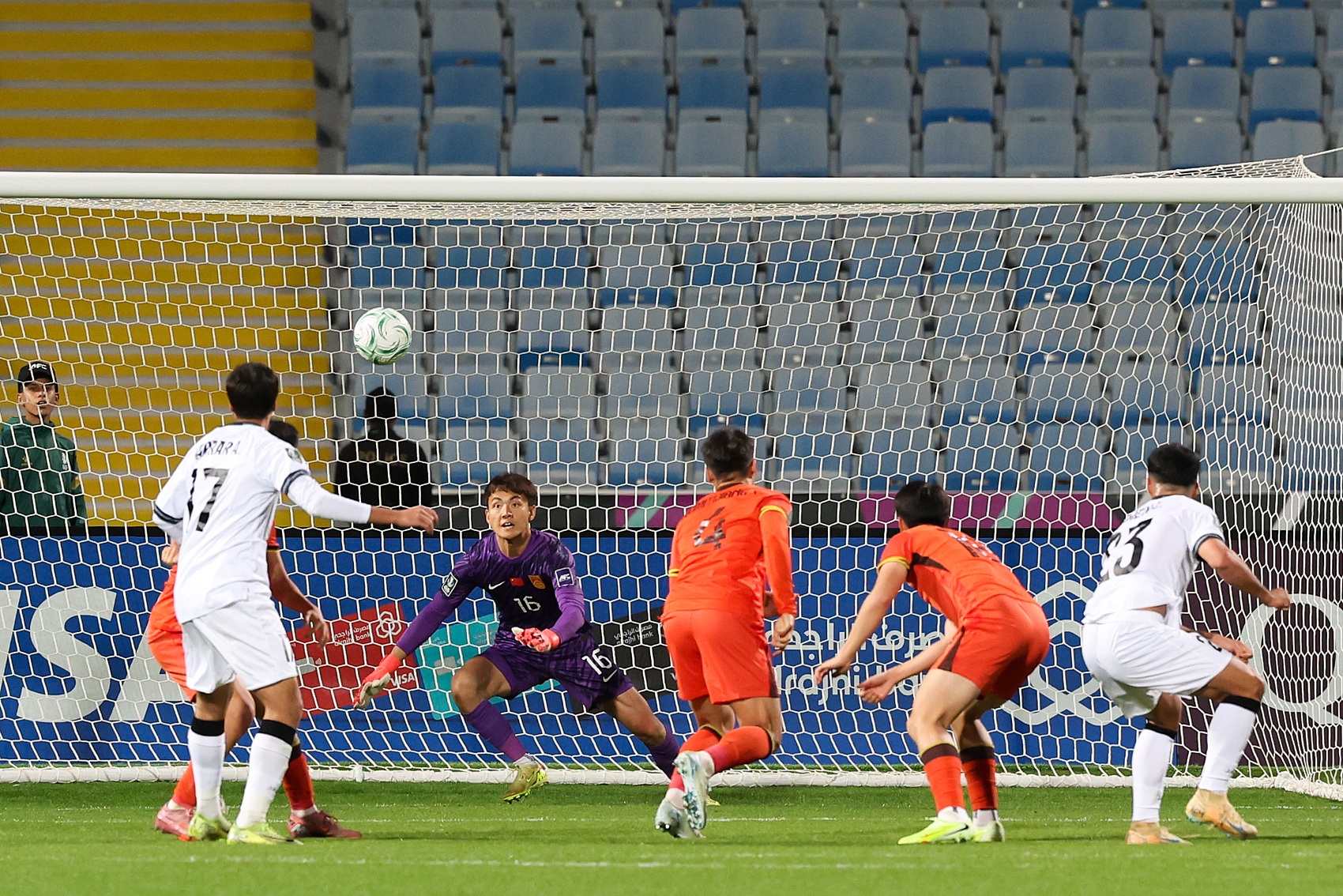 Kaiyun APP-黄健翔：中国U23队将迎来苦战，会以严密防守组织应对泰国进攻